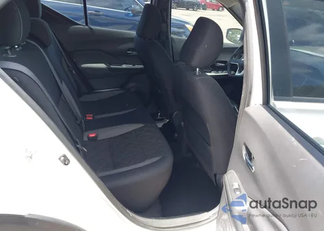 2018 Nissan Kicks Sv from USA, damaged, VIN 3N1CP5CU9JL513565